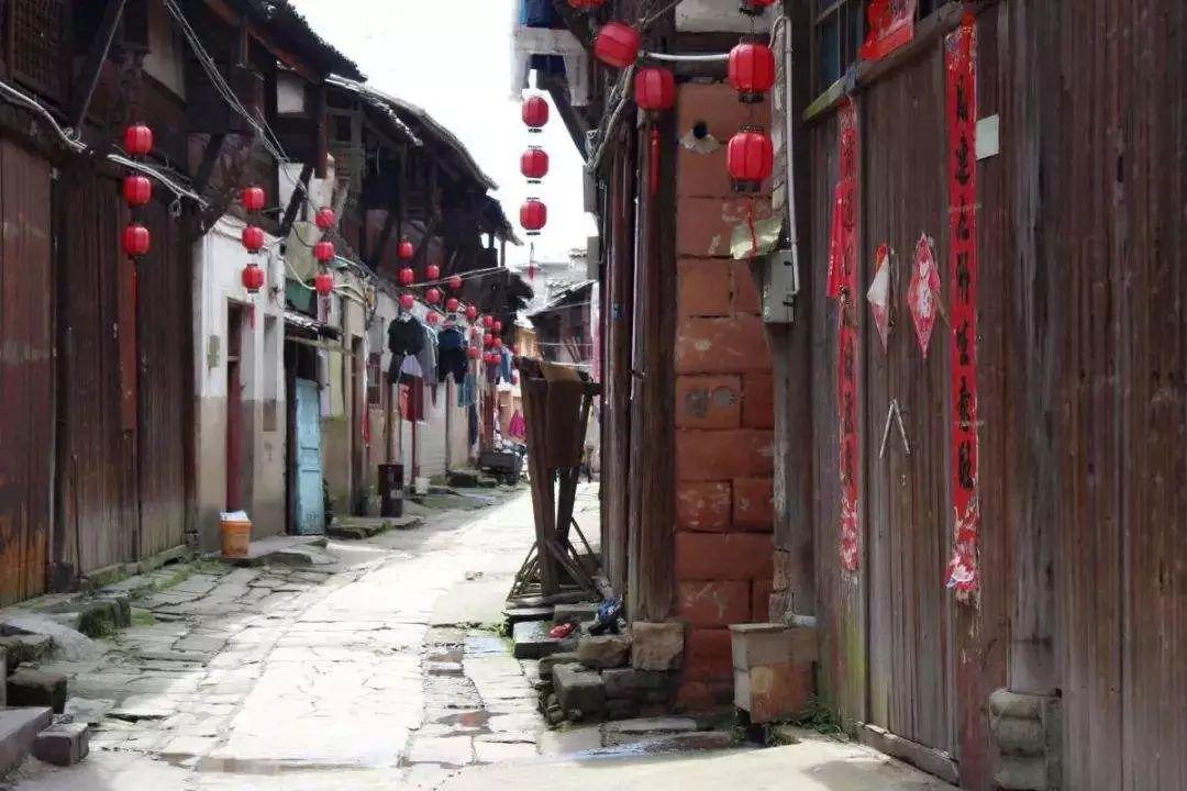 贪玩蓝月